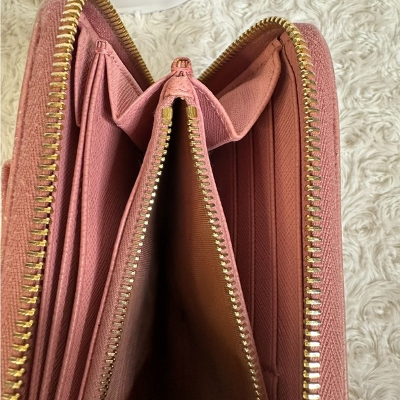 Prada Saffiano Fiocco Bow Wallet - Picture 9 of 14